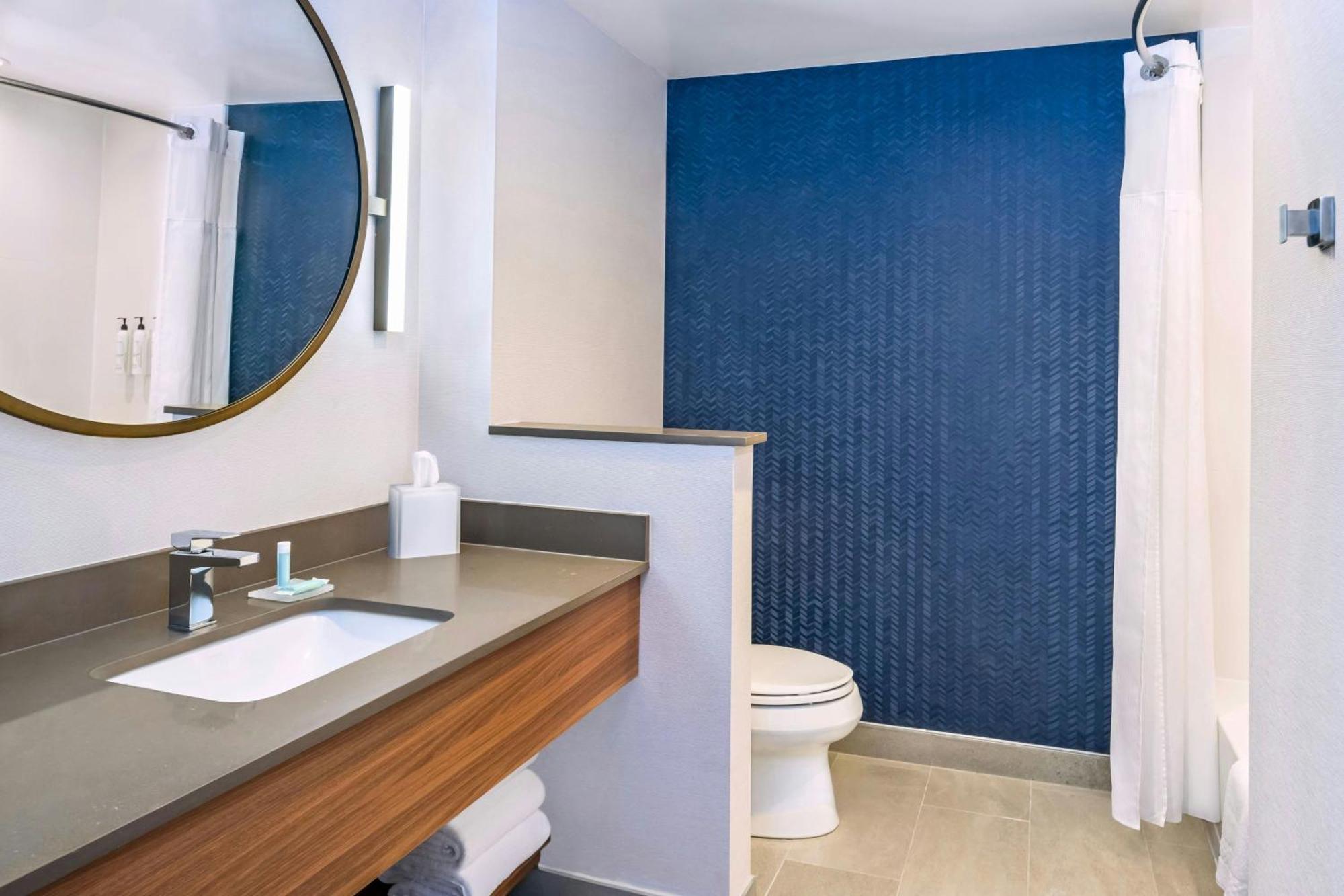 Fairfield By Marriott Inn & Suites Gravenhurst Muskoka Esterno foto